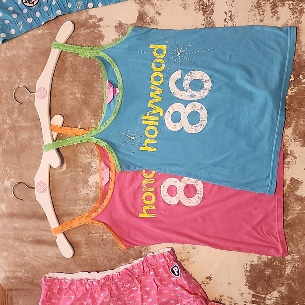 Pink VS Hard To Find Adorable Sets. Sizes: Multiple - Picture 2 of 7